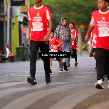 Runner Photo 8062101