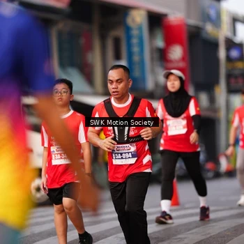 Runner Photo 8062104
