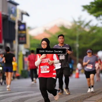 Runner Photo 8062122