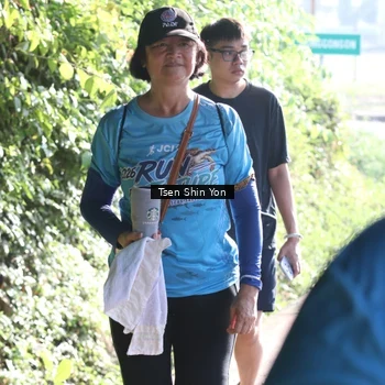 Runner Photo 8062200