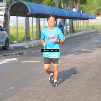 Runner Photo 8062262