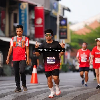 Runner Photo 8062295