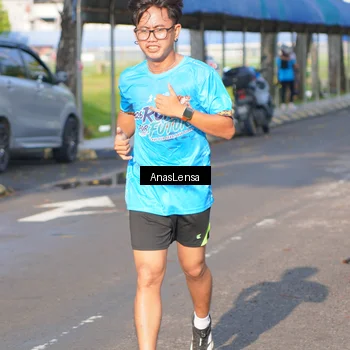 Runner Photo 8062299