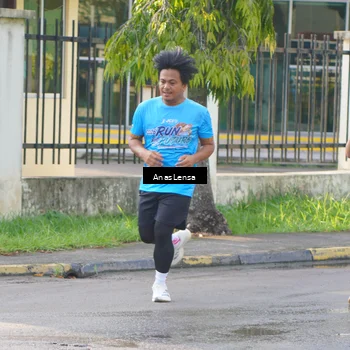 Runner Photo 8062313
