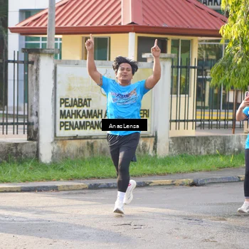Runner Photo 8062333