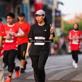 Runner Photo 8062343