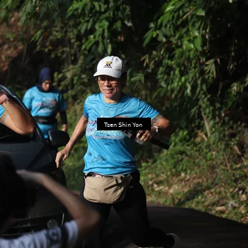 Runner Photo 8062345