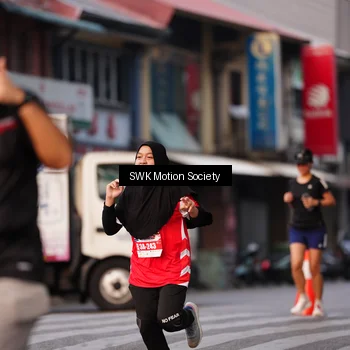 Runner Photo 8062400