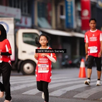 Runner Photo 8062463