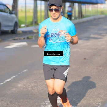 Runner Photo 8062478