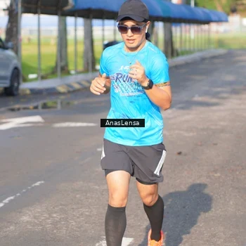 Runner Photo 8062482