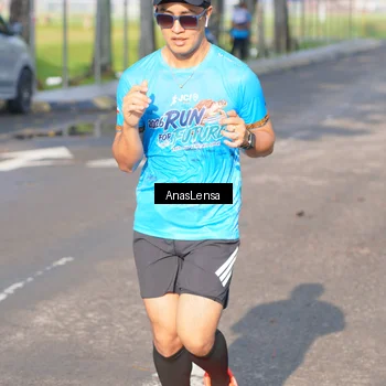 Runner Photo 8062483