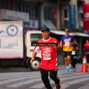 Runner Photo 8062515