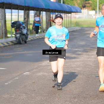 Runner Photo 8062568