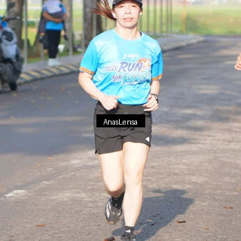 Runner Photo 8062569