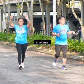 Runner Photo 8062616