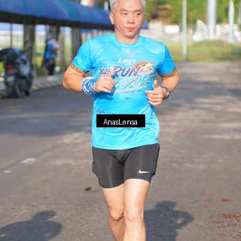 Runner Photo 8062618