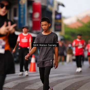 Runner Photo 8062633