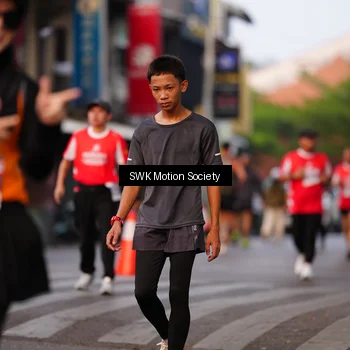 Runner Photo 8062636