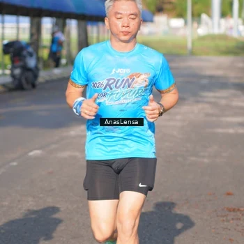 Runner Photo 8062644