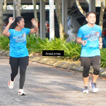 Runner Photo 8062645