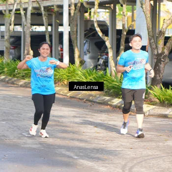 Runner Photo 8062680
