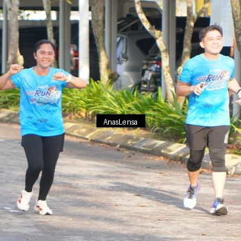 Runner Photo 8062683