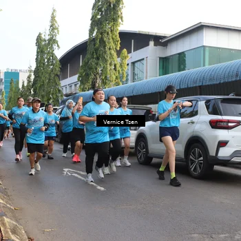 Runner Photo 8062700