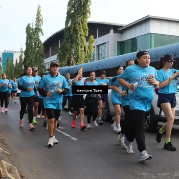 Runner Photo 8062703