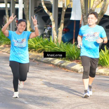 Runner Photo 8062711