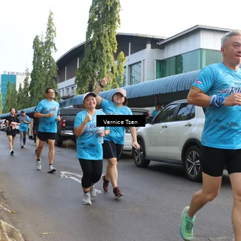 Runner Photo 8062716