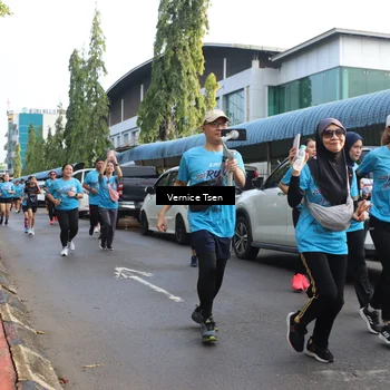 Runner Photo 8062751