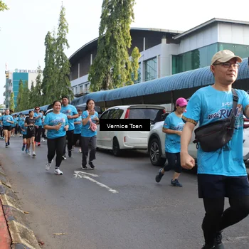 Runner Photo 8062753