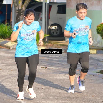 Runner Photo 8062758
