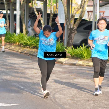 Runner Photo 8062783