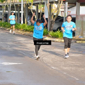 Runner Photo 8062786