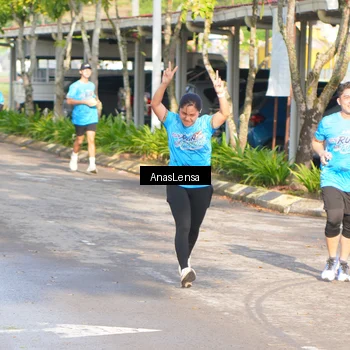 Runner Photo 8062787