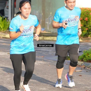 Runner Photo 8062799