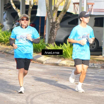 Runner Photo 8062831