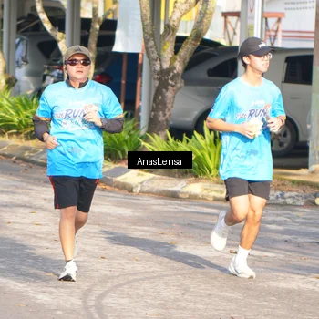 Runner Photo 8062832