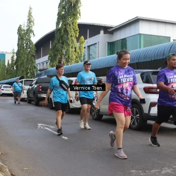 Runner Photo 8062840