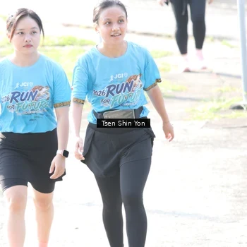 Runner Photo 8062857