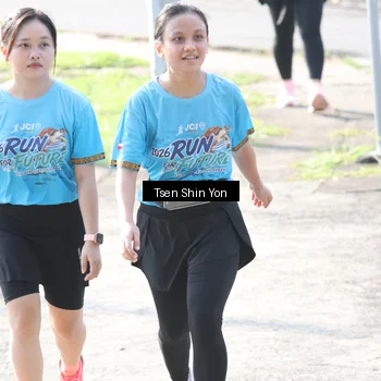 Runner Photo 8062865