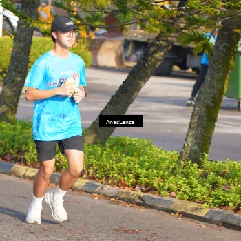 Runner Photo 8062883