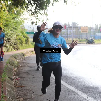 Runner Photo 8062891