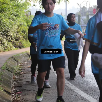 Runner Photo 8062953