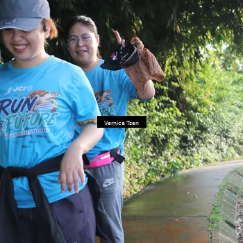 Runner Photo 8063022