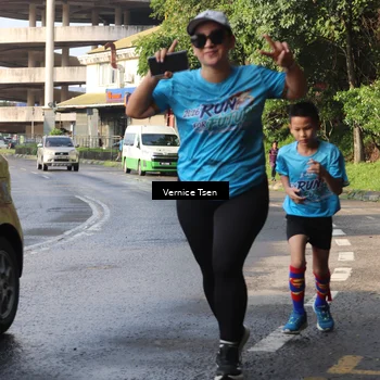 Runner Photo 8063068
