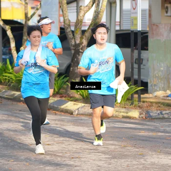 Runner Photo 8063074