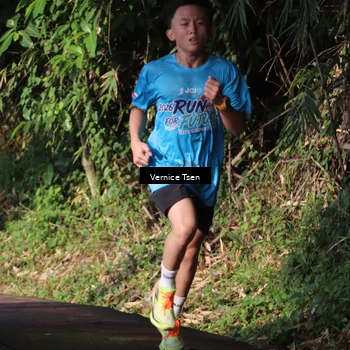 Runner Photo 8063080